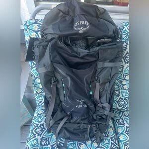 Osprey Kyle 46 Grey Orchid Women’s BackPack NWT